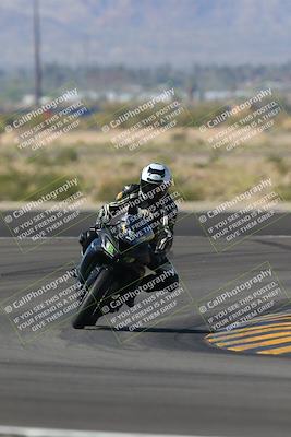 media/Nov-06-2022-SoCal Trackdays (Sun) [[208d2ccc26]]/Turn 11 (10am)/